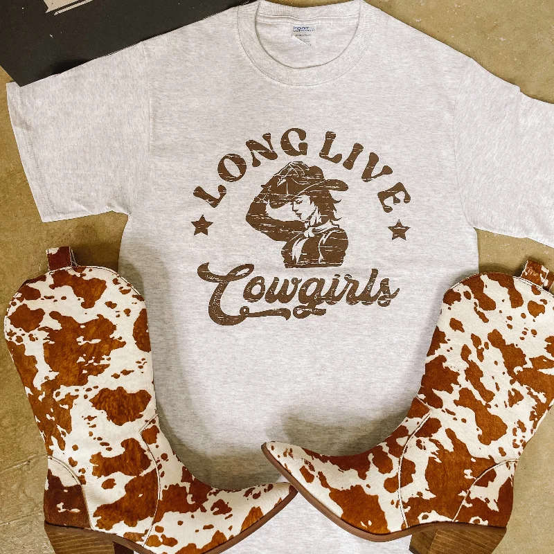 Last Chance Size XL | Long Live Cowgirls Print Short Sleeve Graphic Tee in Heather Grey