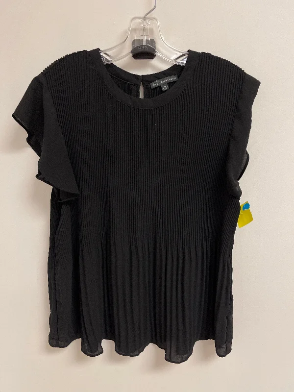 Top Short Sleeve By Adrianna Papell In Black, Size: Xl