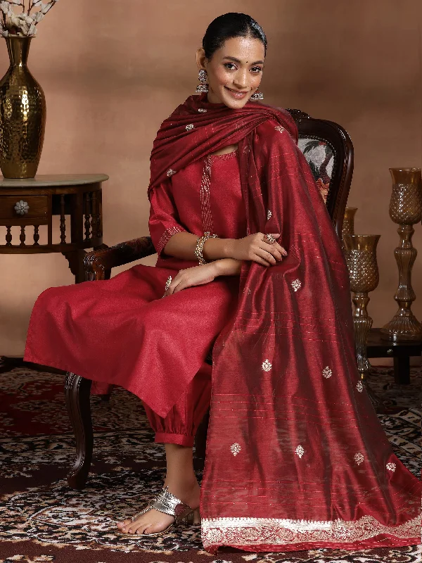 Maroon Solid Silk Blend Straight Suit With Dupatta