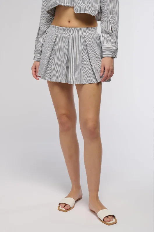 LEAVE IT BETTER PLEATED MINI SKIRT