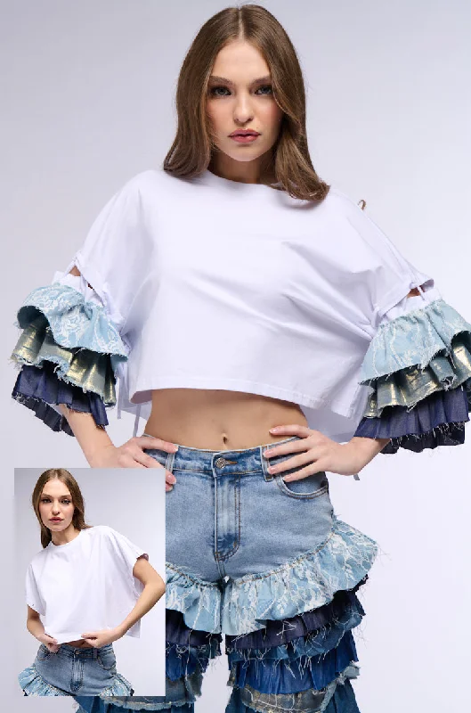 WONDERLAND RUFFLED SLEEVE T SHIRT